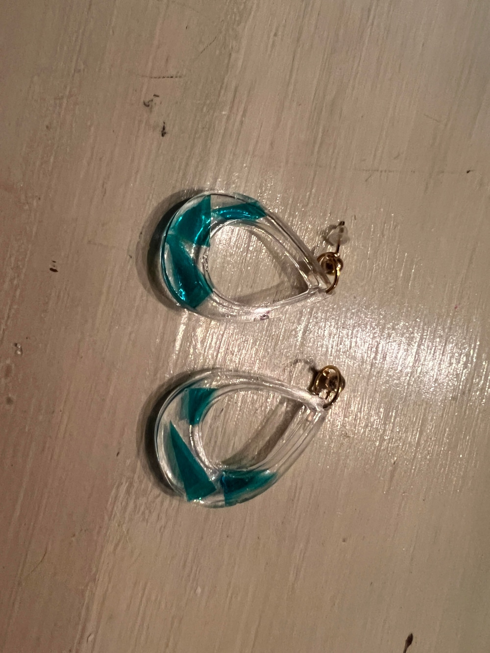Blue drop eaings