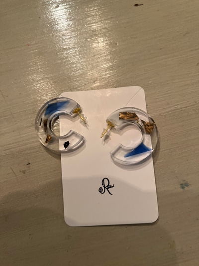 blue and gold hoops